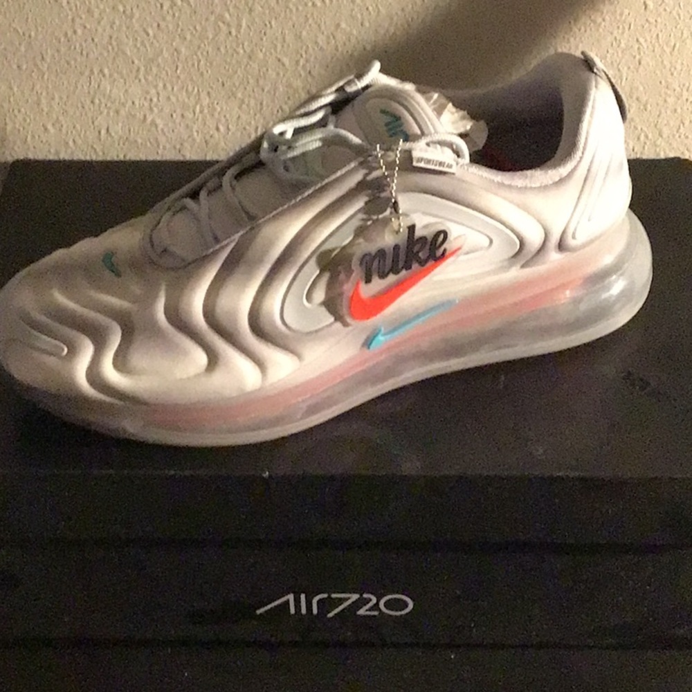 Nike